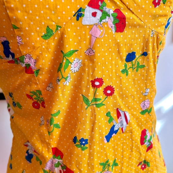 Vintage 1970s Puff Sleeve Peplum Cotton Top – Little Gardener Novelty Print - Picture 3 of 13